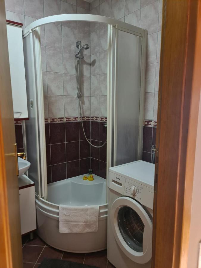 Apartman *Joy* Osijek Luaran gambar