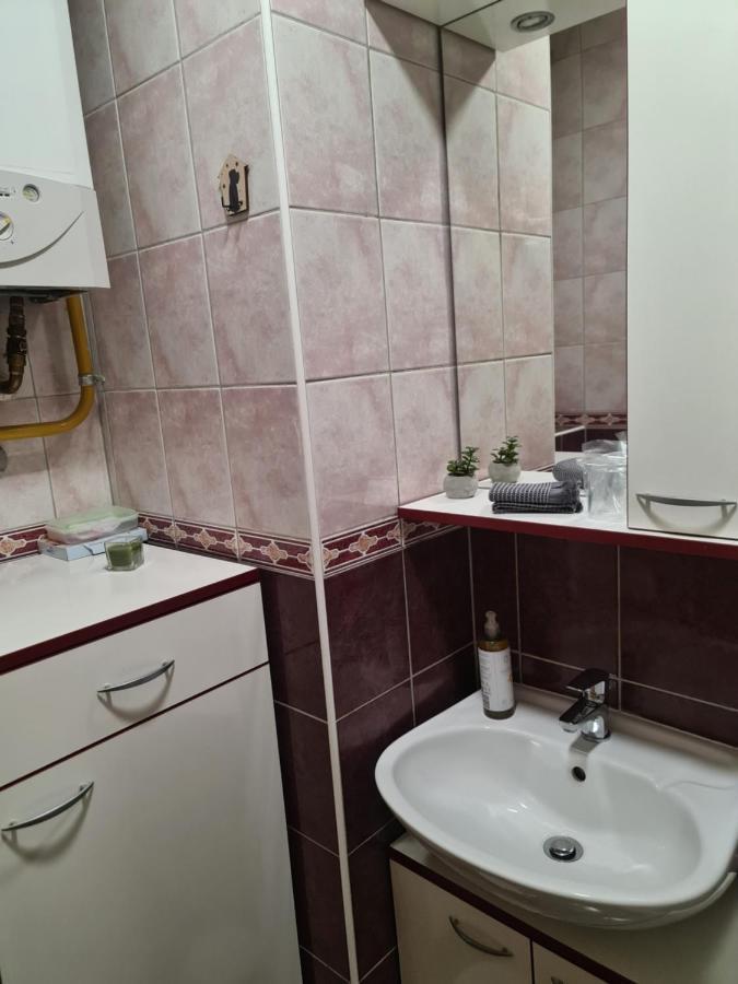 Apartman *Joy* Osijek Luaran gambar